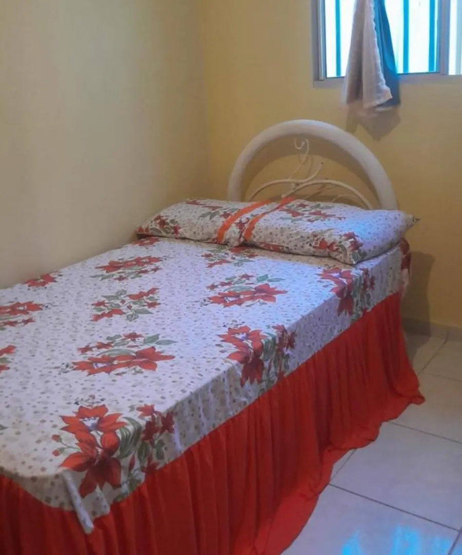 Quarto Em Casa De Familia Brasilia